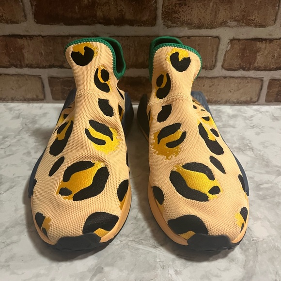 Adidas - Picture 2 of 6